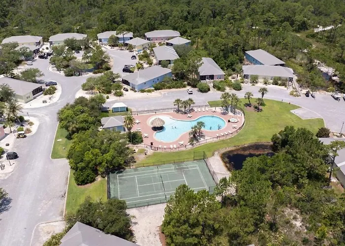 The Rookery Nearby Pool Sleeps 8 Holiday home Gulf Shores