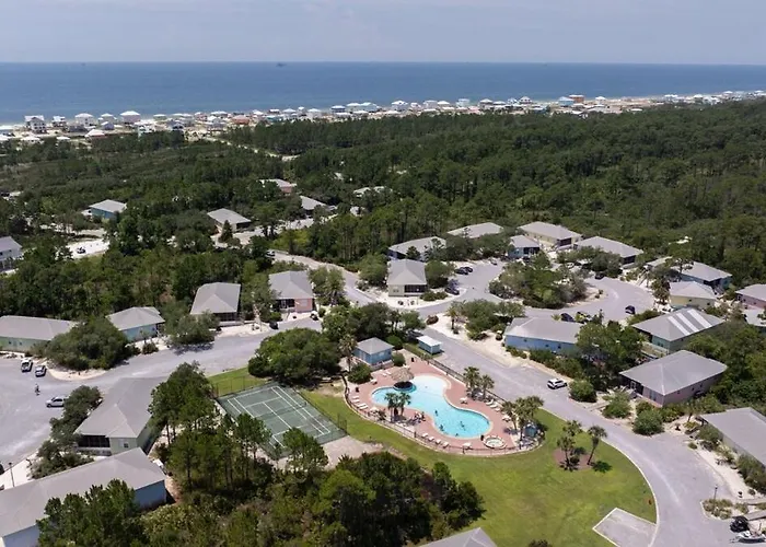 The Rookery Nearby Pool Sleeps 8 Holiday home